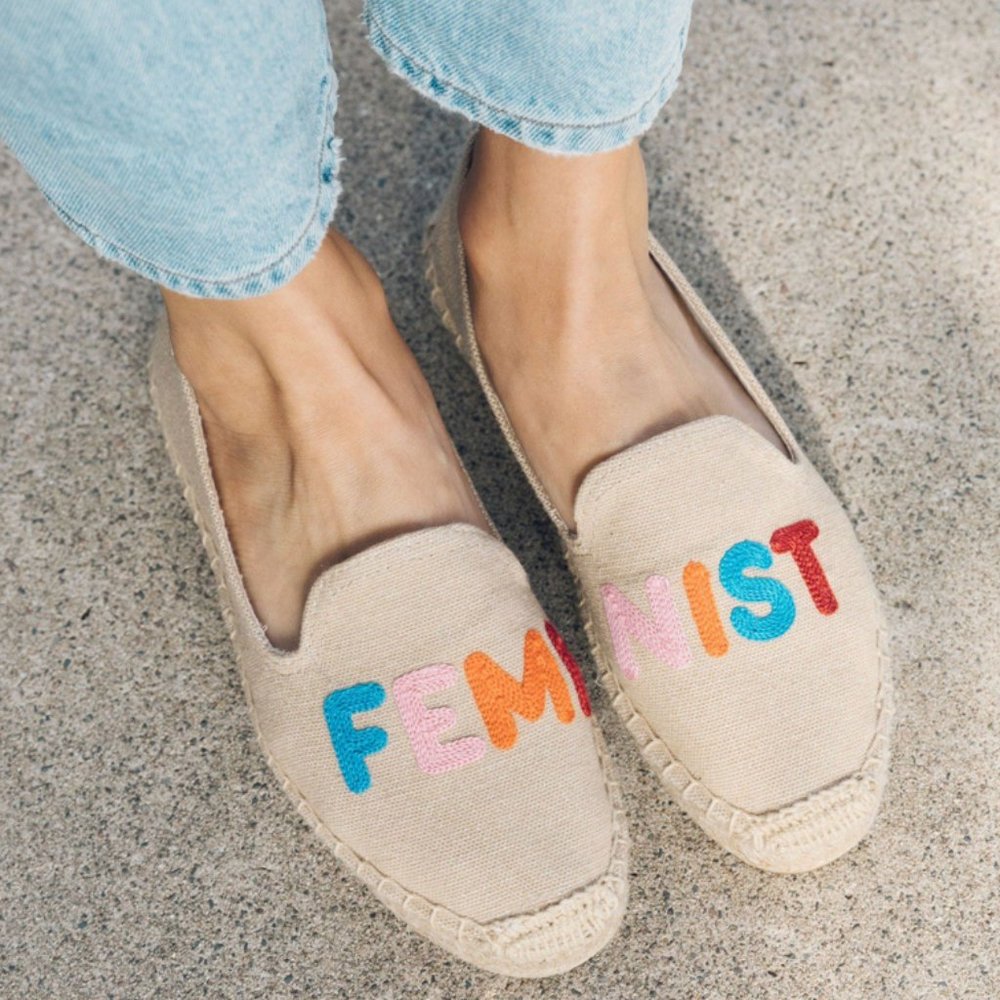 New Anthropologie Soludos feminist embroidered smoking slippers Size 5.5